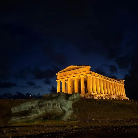Annunziata Luxe